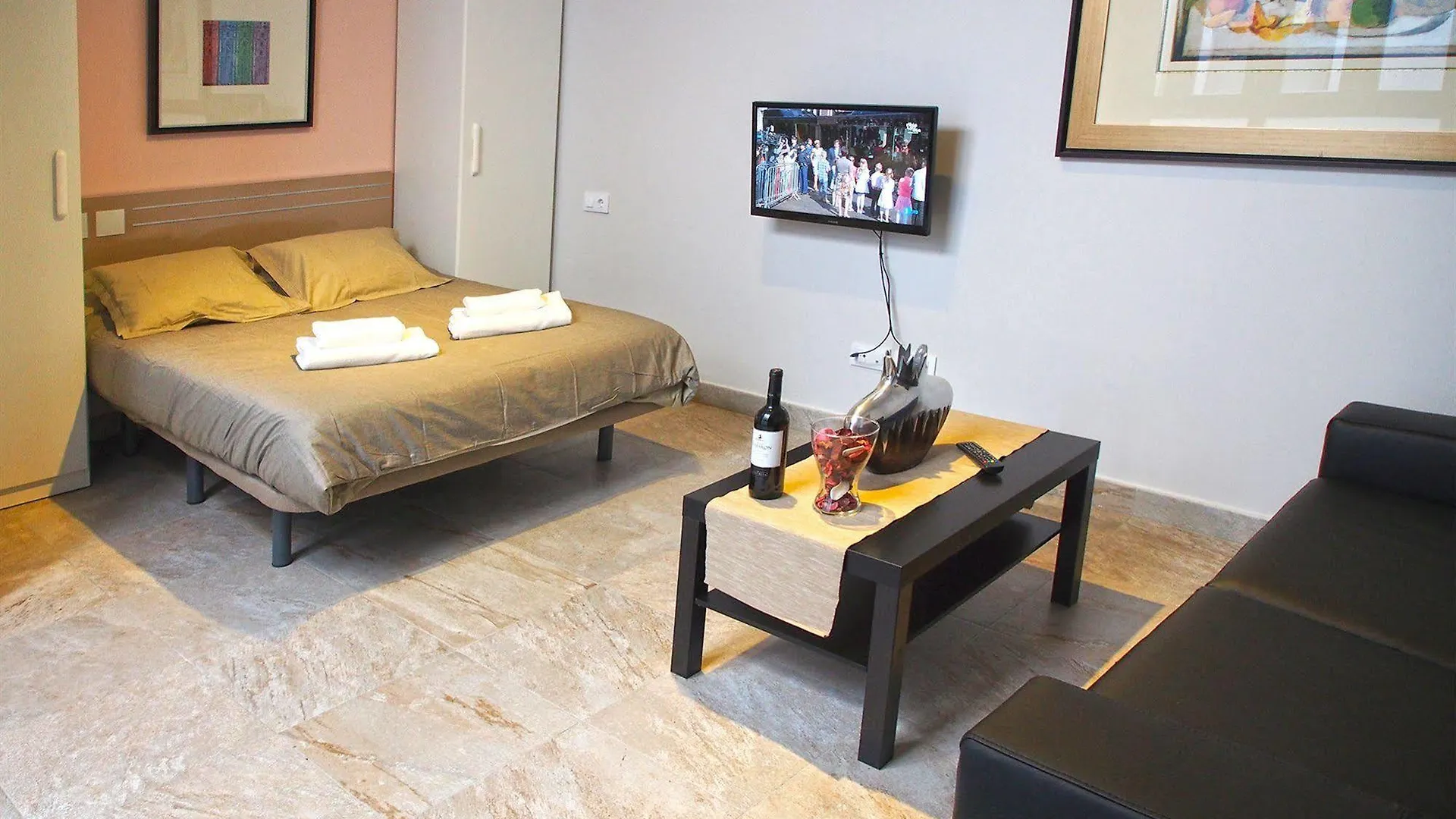 Urban Malaga Apartments 0*,